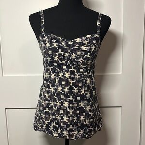 Patagonia dark blue and cream patterned tank top women’s size 2